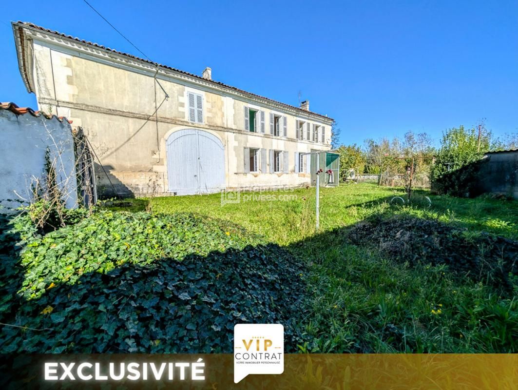 COULONGES Ensemble immobilier, cadre paisible, fort potentiel 2