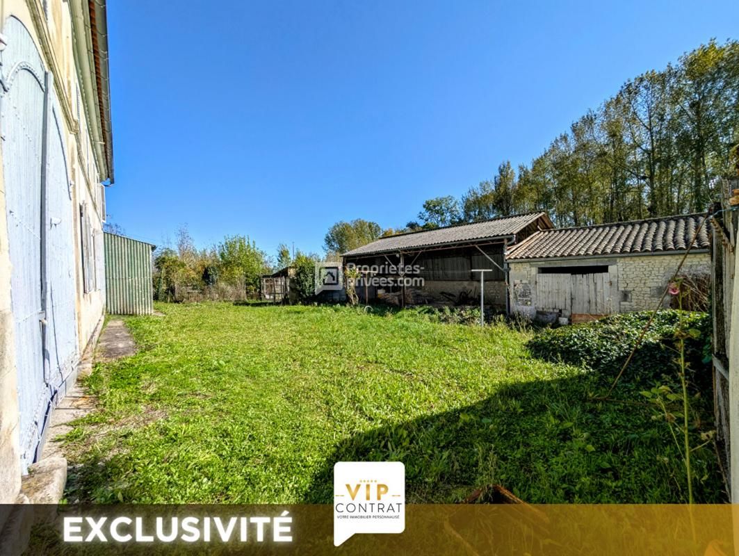 COULONGES Ensemble immobilier, cadre paisible, fort potentiel 3