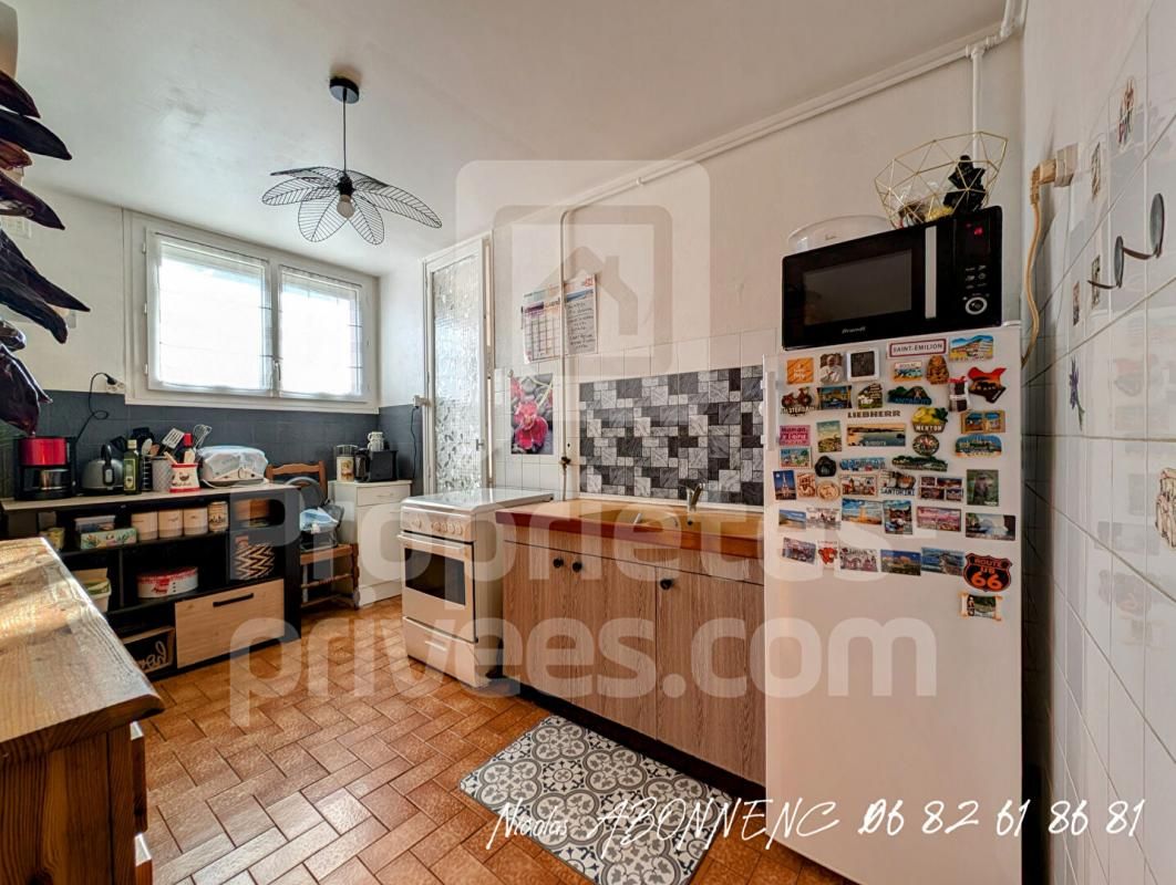 GRENOBLE Appartement Grenoble 4 pièce(s) 72.60 m2 3