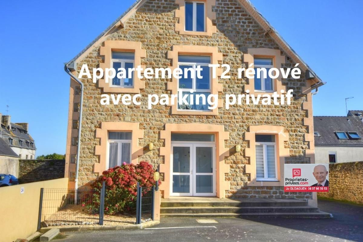 Appartement T2  rénové en centre ville de Treguier  48m2