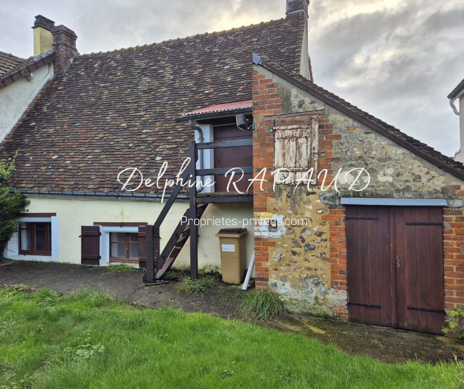 NOGENT-LE-ROTROU Maison Nogent Le Rotrou 70 m2 avec potentiel à rafraîchir 2