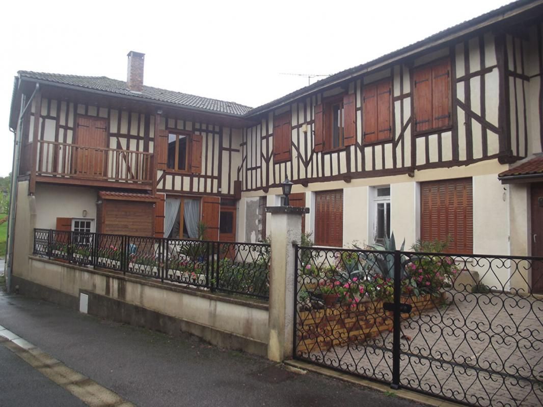 SOMSOIS Grande maison champenoise 1