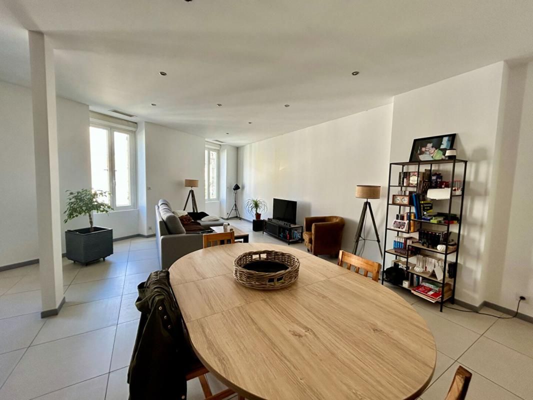 PERIGUEUX A vendre, bel appartement à 5 minutes de l'hyper-centre de Périgueux 24000 2