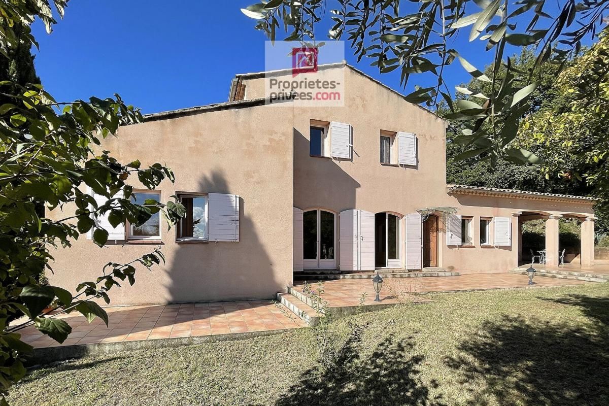 LA TOUR-D'AIGUES Maison familiale avec terrain constructible 2