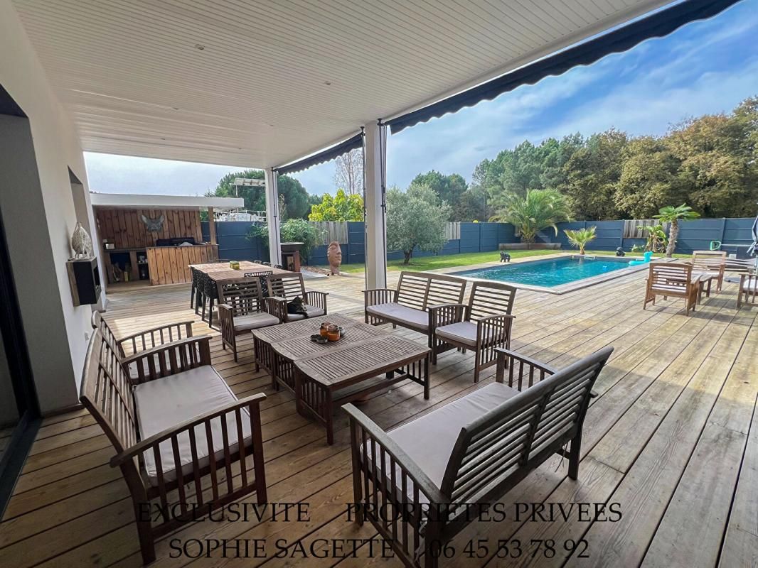 AUDENGE PROPRIETE 8 PIECES 5 CHAMBRES AVEC DEPENDANCE (T2) GARAGE PISCINE 1000M² DE TERRAIN 4