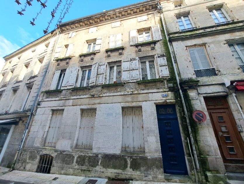 ANGOULEME Maison de ville 8 pièces dans le centre d'Angoulême 3