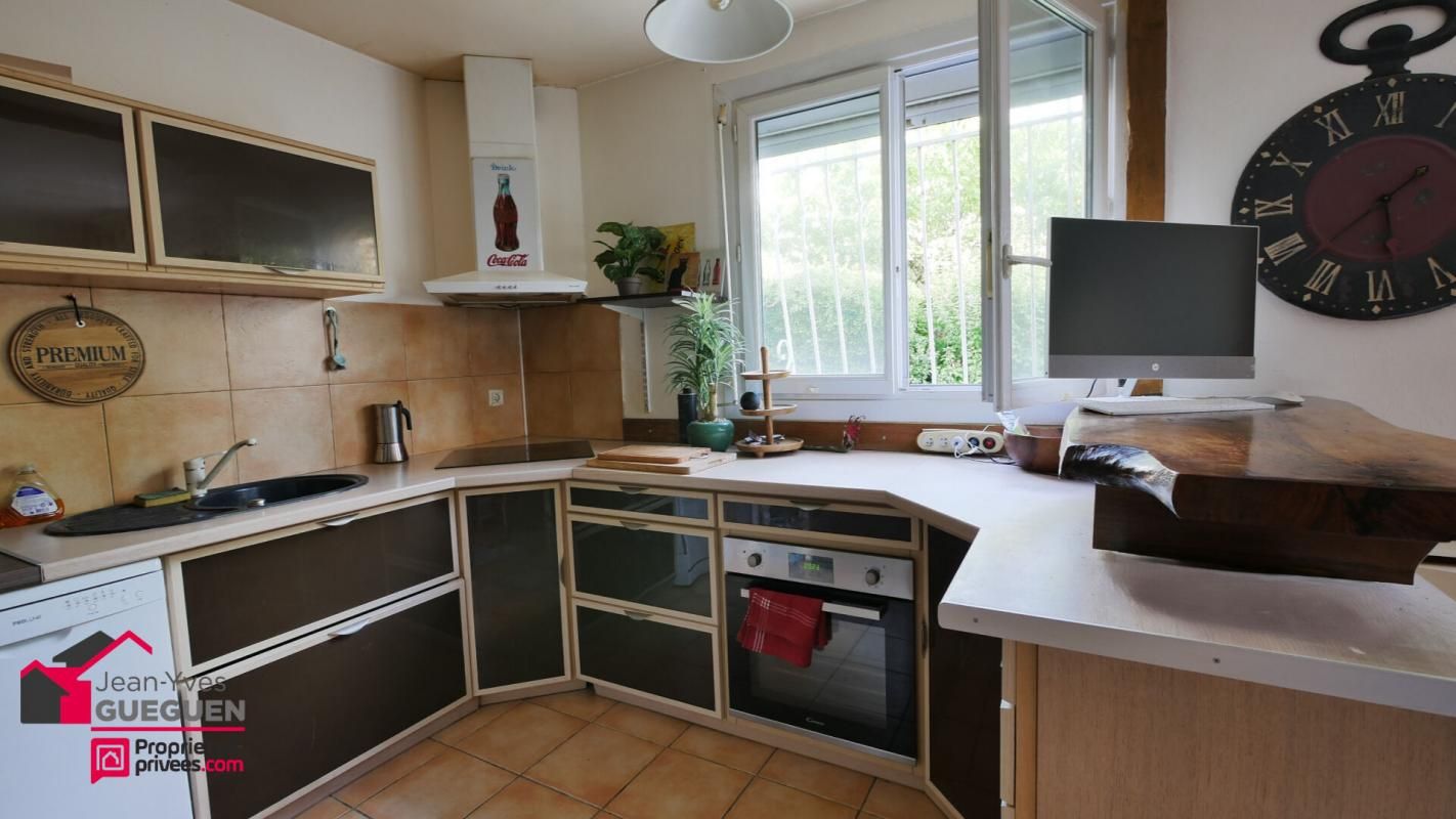 TOULOUSE T2 en rez-de-chaussée avec balcon et cave  proche métro Saouzelong 3