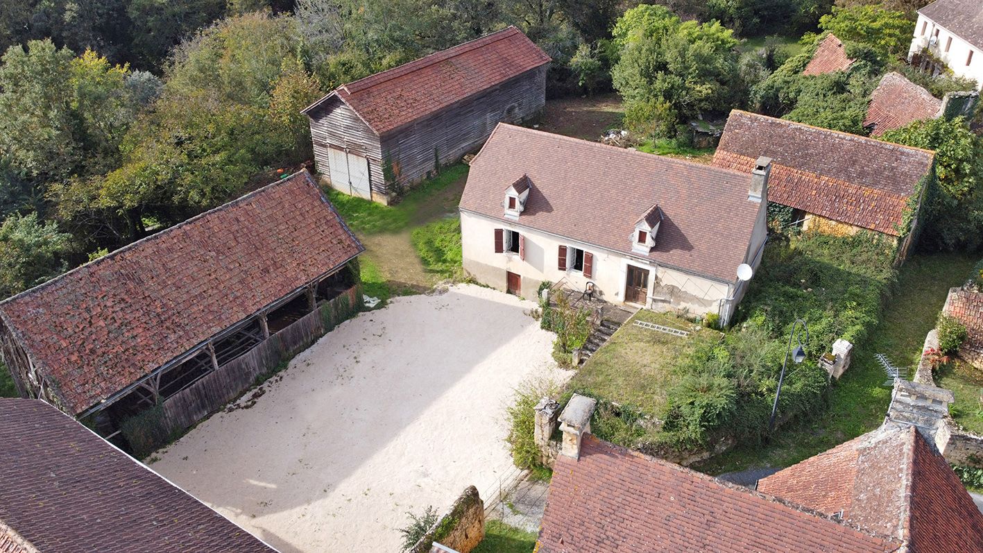 CENAC-ET-SAINT-JULIEN Corps de ferme Cenac Et Saint Julien 2