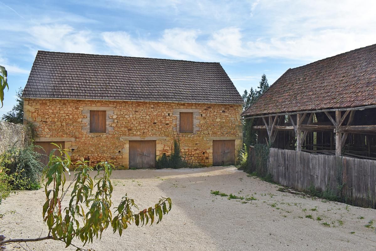 CENAC-ET-SAINT-JULIEN Corps de ferme Cenac Et Saint Julien 4