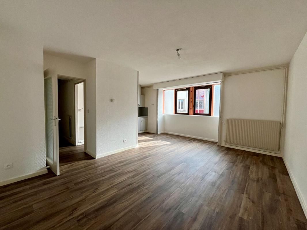 Appartement T3 Bis de 76 m² - Hyper Centre d'Agen