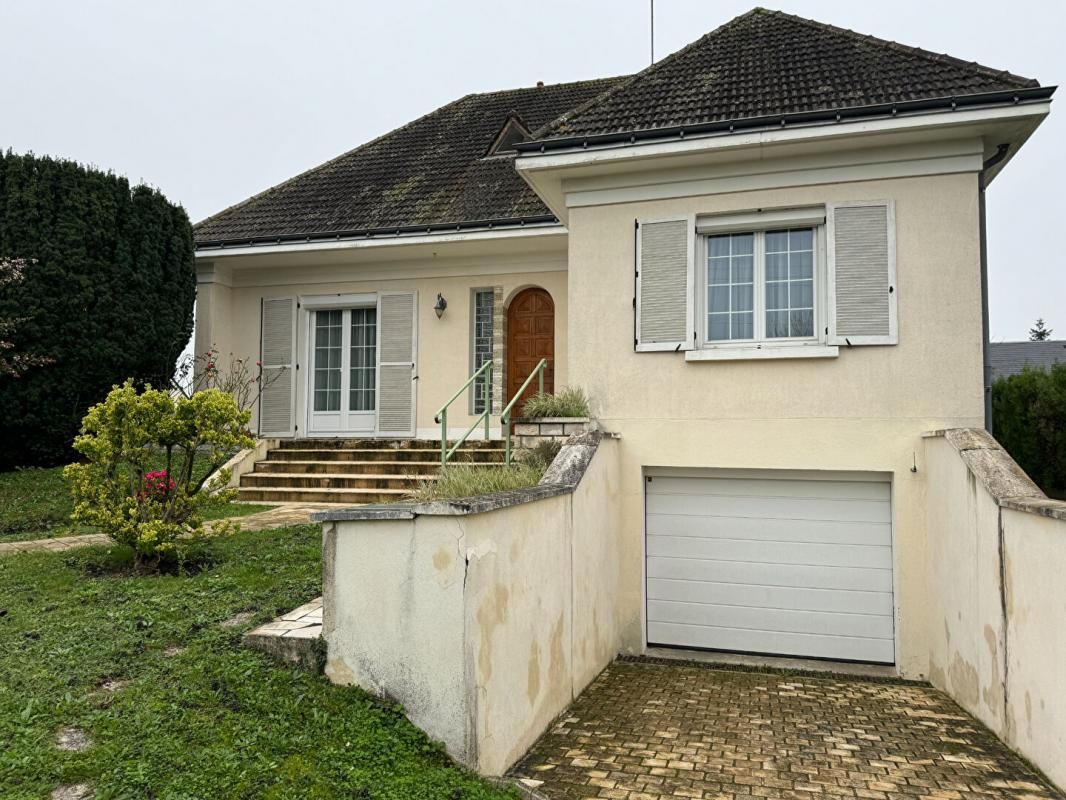 A VENDRE 37170 Chambray-les-Tours maison 5 pièces 120 m2 Garage / jardin