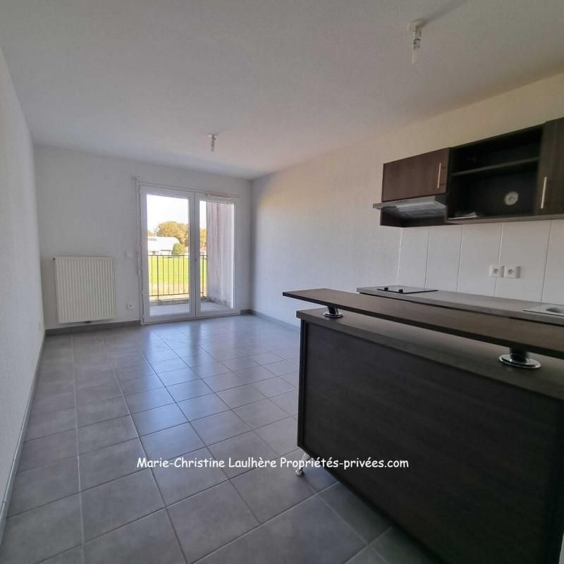 SAINT-ANDRE-DE-CUBZAC APPARTEMENT T2  37 M2  SAINT-ANDRE- DE-CUBZAC 1