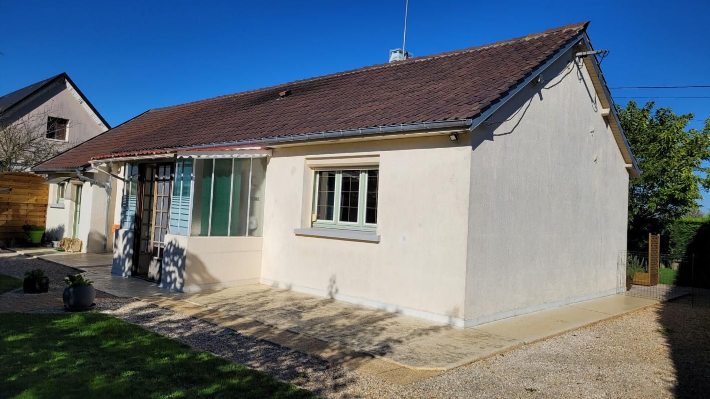 PISEUX Maison  3 pièce(s) 79.9 m2 3