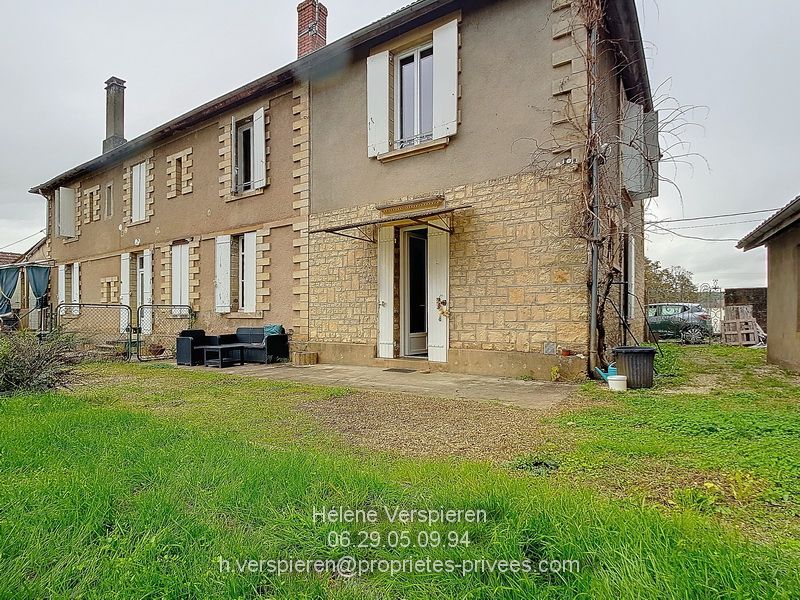 LE BUISSON-DE-CADOUIN Immeuble  Trois appartements 2