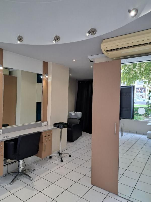 GRENOBLE EXCLUSIVITE GRENOBLE  - SALON DE COIFFURE 47 400 EUROS 2