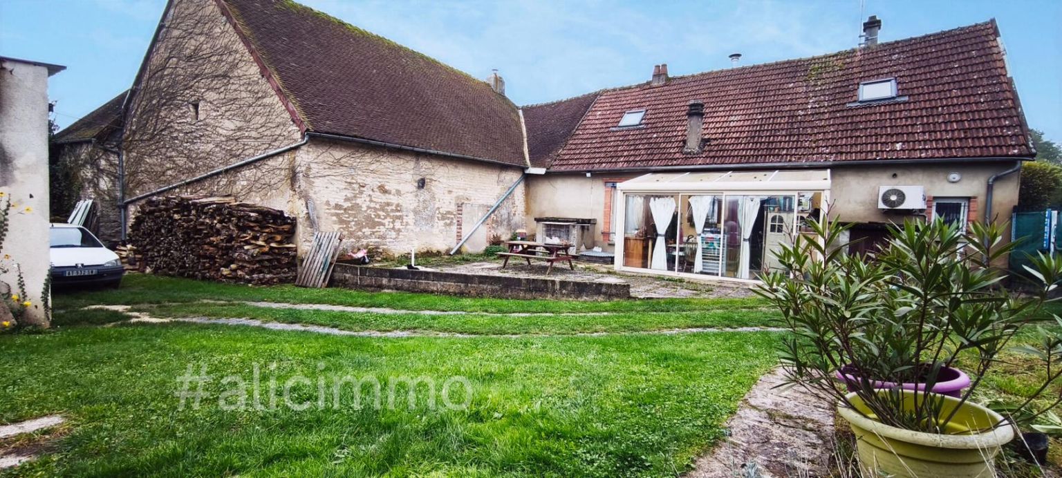 SAUDOY Maison Saudoy 4 pièces 77 m2 4