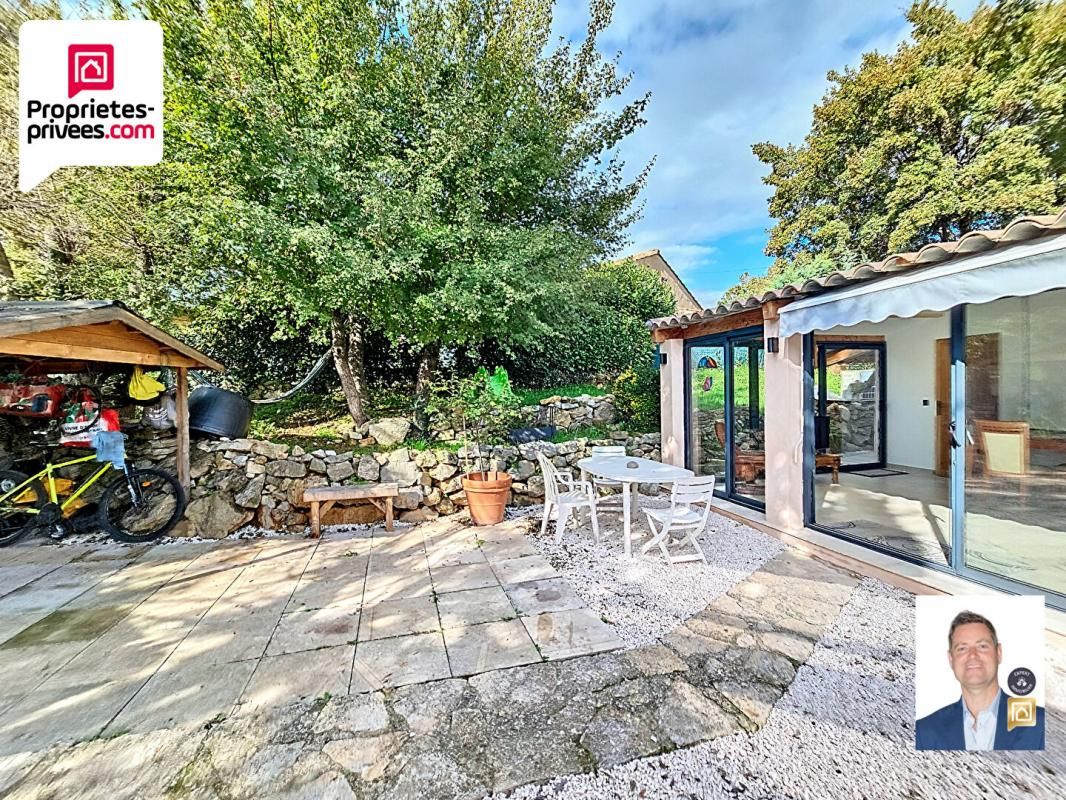 SAINT-CEZAIRE-SUR-SIAGNE Maison jumelée 5 pièces  62 m2 avec jardin et parking dans résidence 2