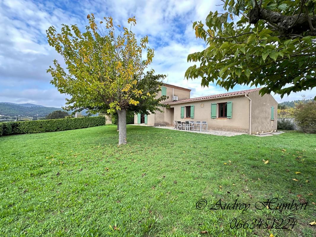 BEAUMONT-DE-PERTUIS BEAUMONT DE PERTUIS, VILLA PROVENCALE de 120 m²  sur 1.8 HA de terrain avec vue sur le village et les vignes 1