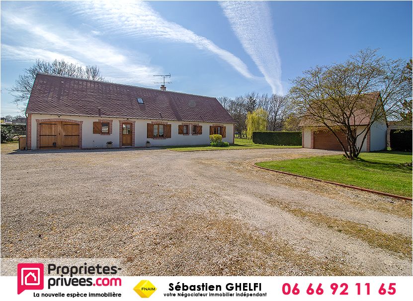 belle maison avec 5 chambres- 2 garages- belle parcelle de 2979 m²