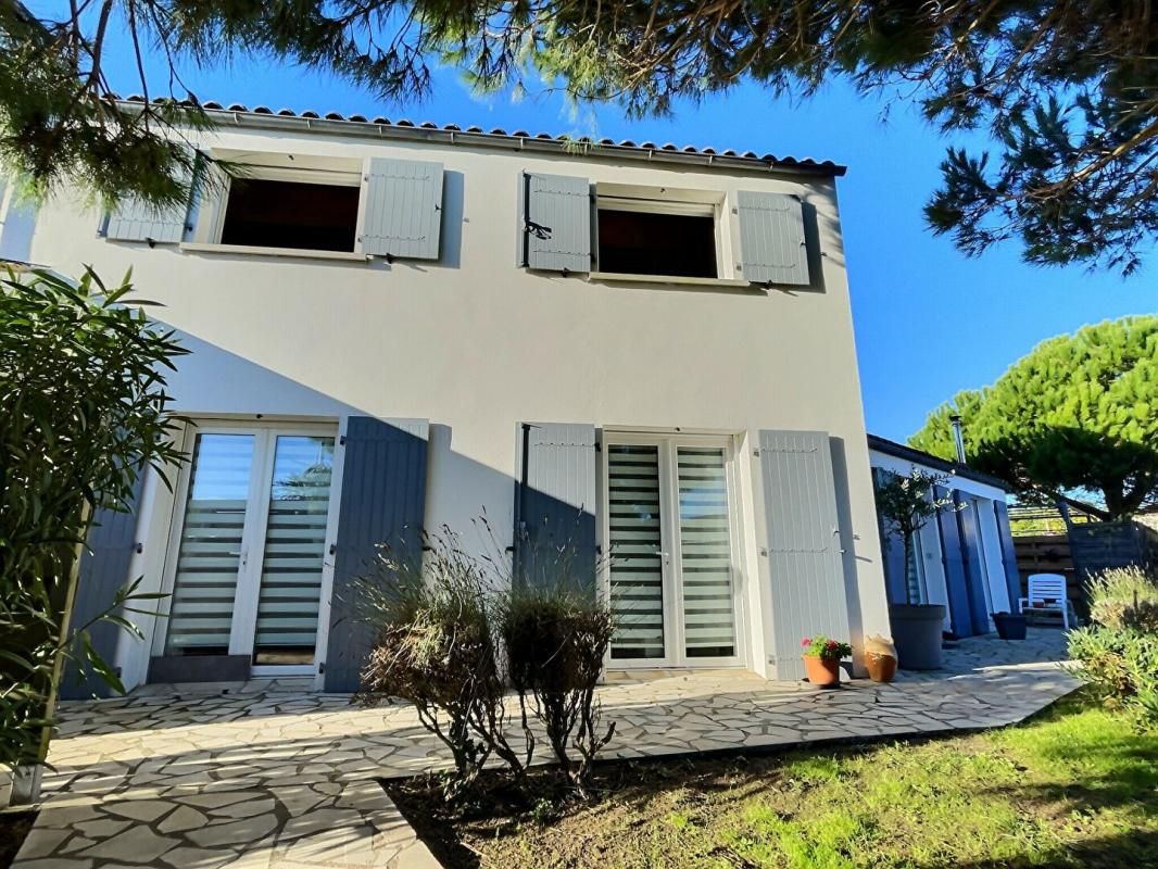 SAINT-GEORGES-D'OLERON 17190 -" Maison de Charme " - 6 pièce(s) 121 m² - Sauzelle - Ile d'Oléron - 2