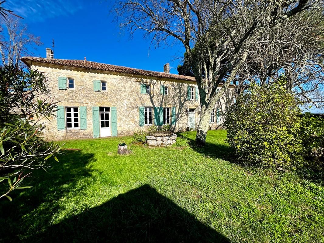 SAINT-EMILION Maison de maître proche Saint-Émilion 3