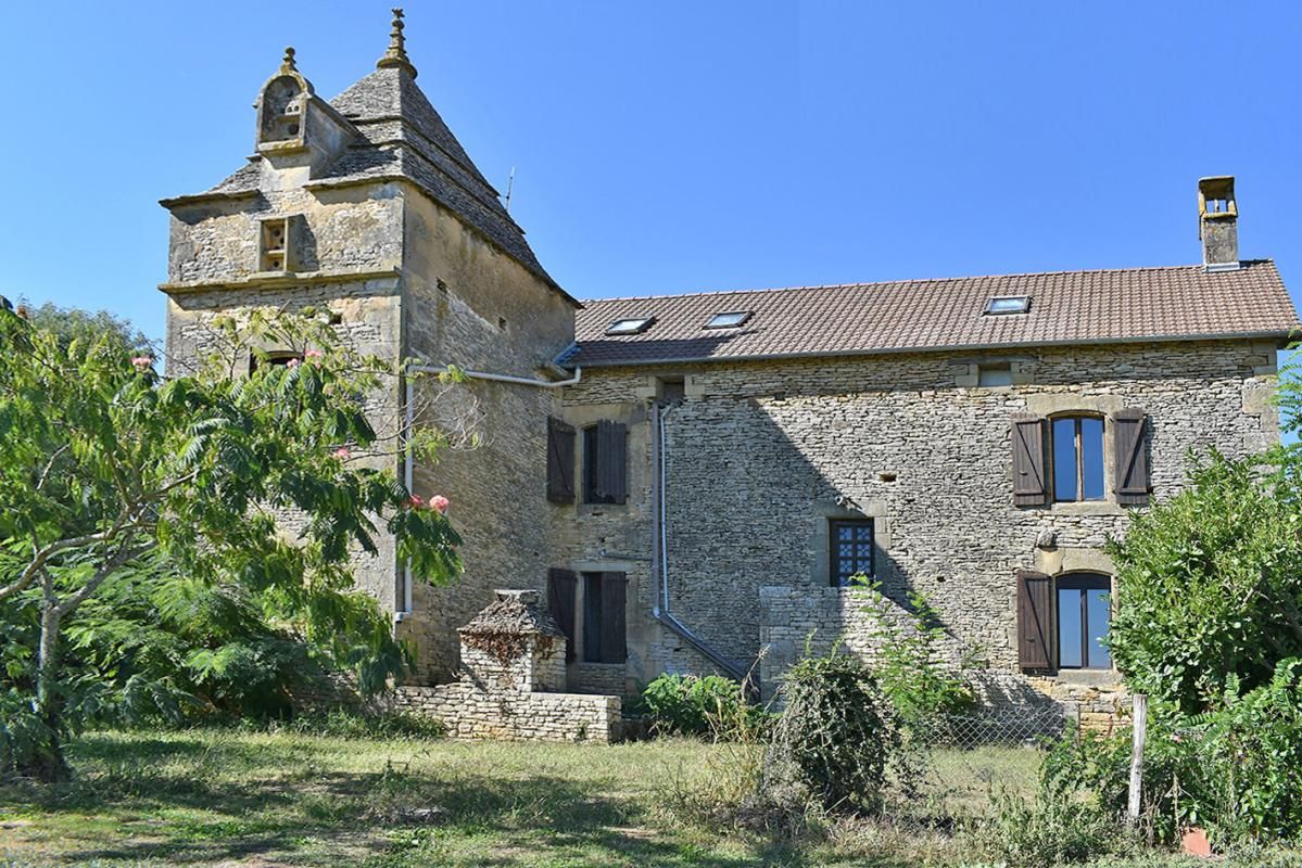 SAINT-GENIES Corps de ferme Saint Genies 289 m2 3