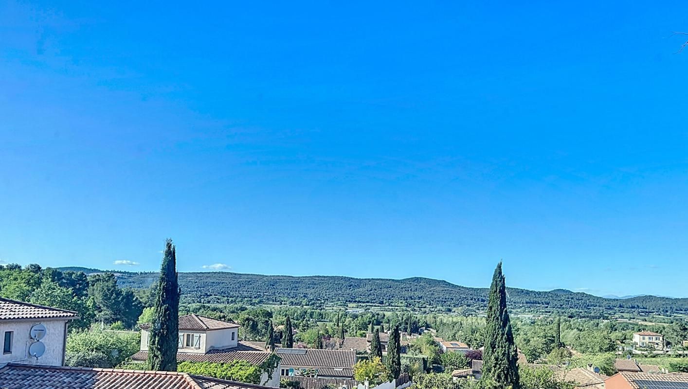 Secteur prisé  de BRIGNOLES : Maison 4/5 pièce(s) avec jardin et piscine chauffée