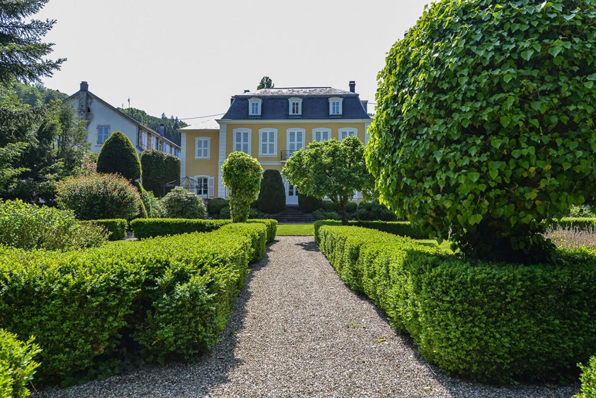 Au coeur du Val d'Argent, rare à la vente, très belle maison historique dans parc clos de 2750 m2