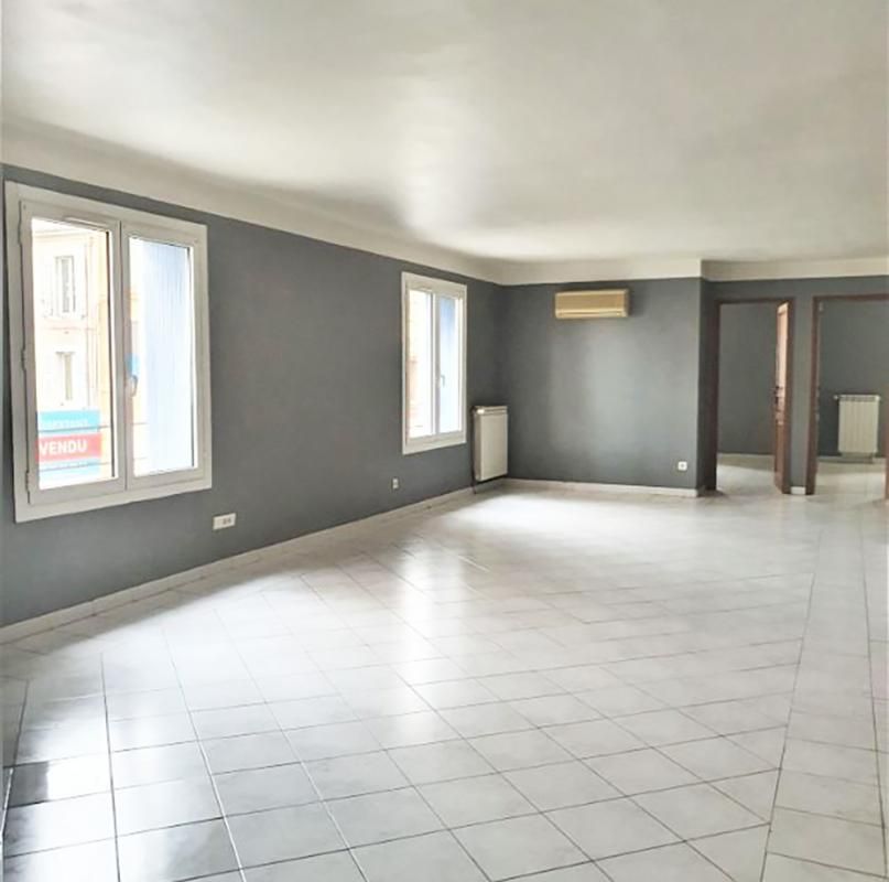 Grand Appartement de 100 m² - Possibilité de créer deux appartements - La Seyne-sur-Mer (83500)