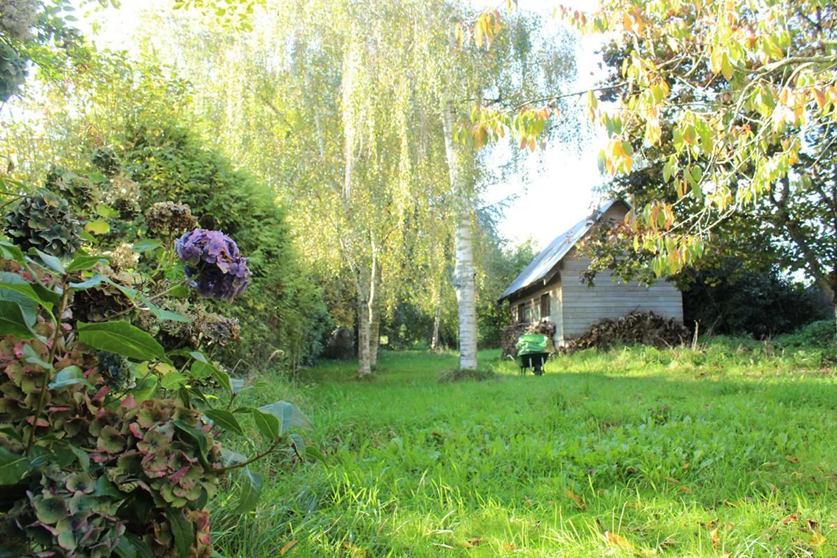 LE MERZER Côtes d'Armor 22200 Le Merzer, Maison en pierres, 4 chambres, terrain sans vis à vis, terrasse, véranda 2