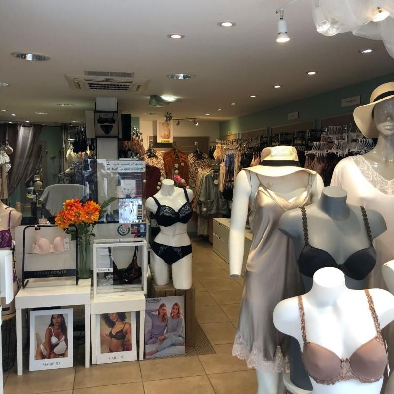 BANDOL Centre Ville BANDOL - BOUTIQUE LINGERIE, MODE, ACCESSOIRES 3