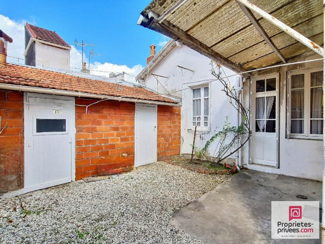 BORDEAUX BORDEAUX ST AUGUSTIN 33000 - Echoppe double avec petit garage et dépendance 2