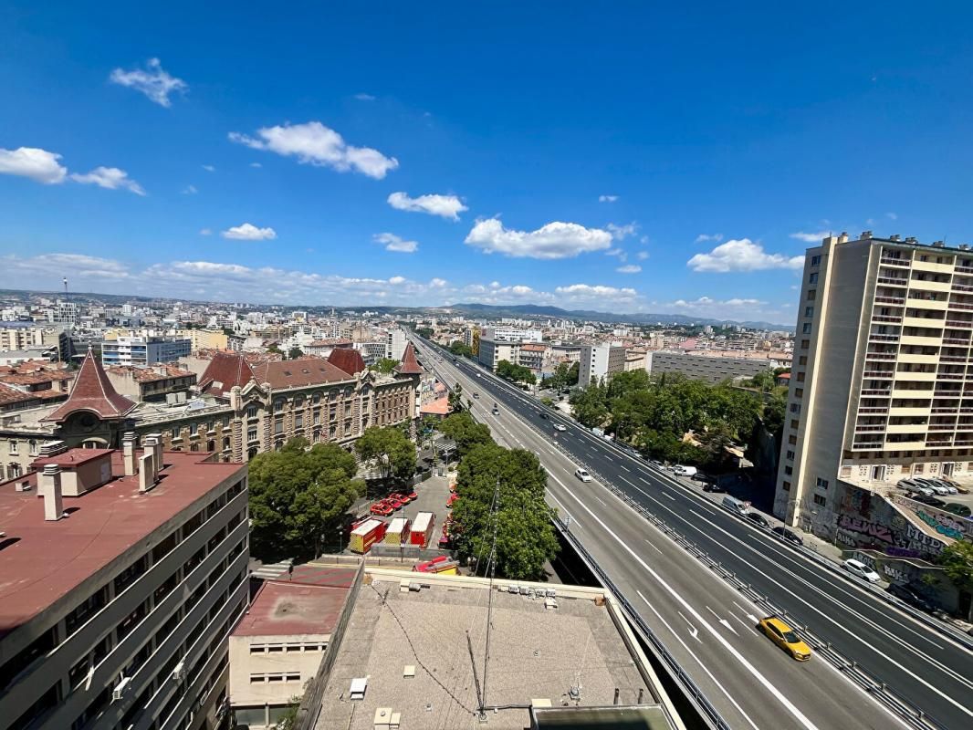 MARSEILLE-3E-ARRONDISSEMENT T3 loué Saint Lazare 13003 2