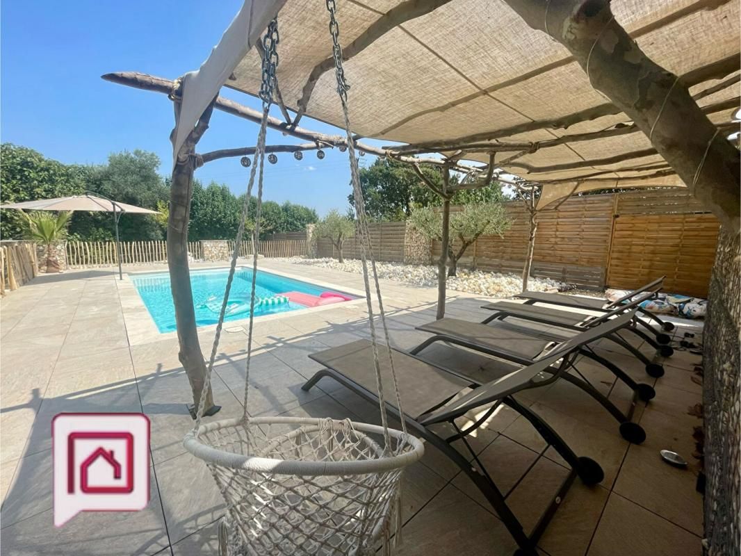 ANDUZE maison familiale de  plain pied avec piscine et studio indépendant 2