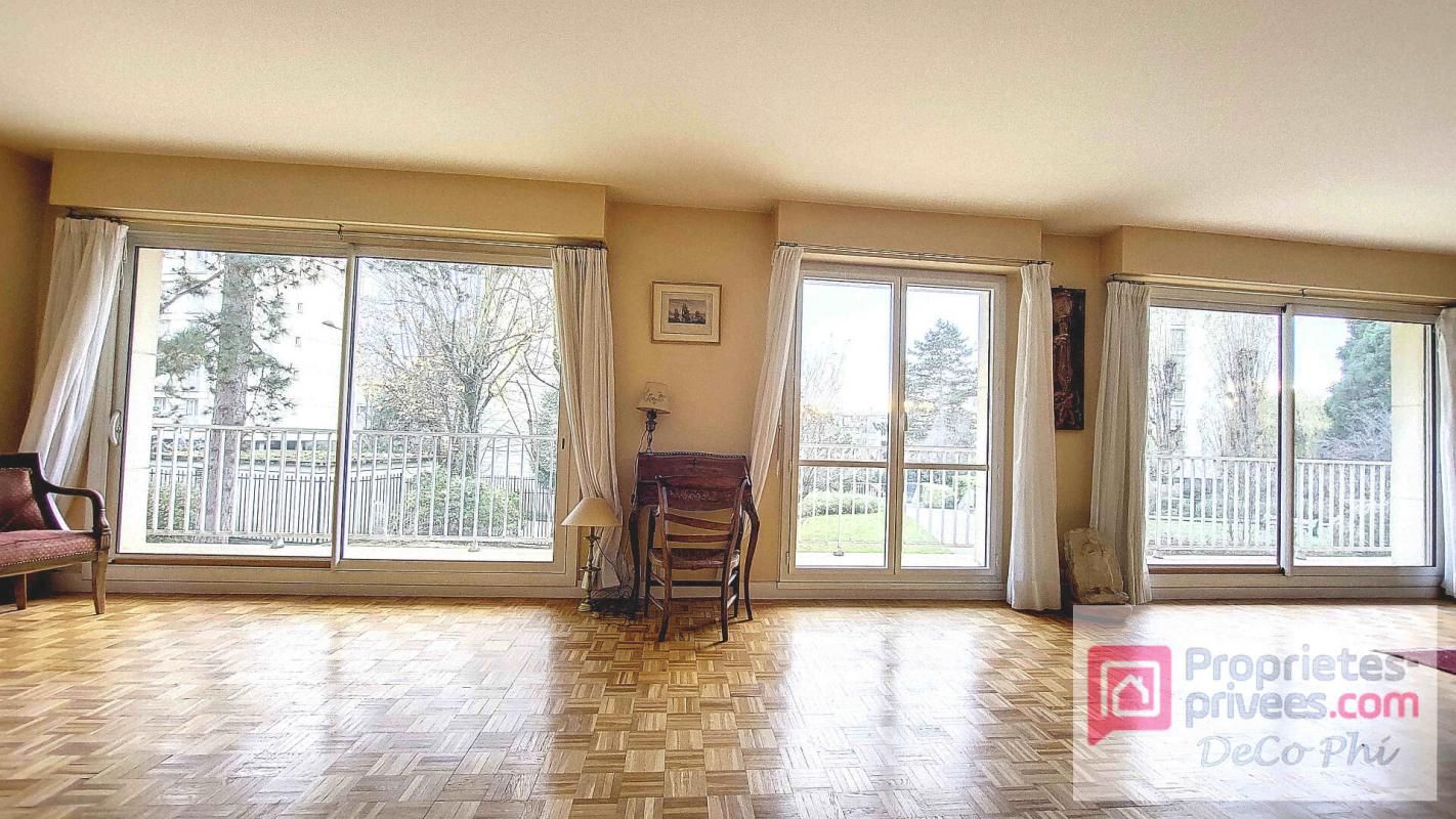 VERSAILLES Appartement  7 pièces 162m²  calme balcon sud - gare de Montreuil 4