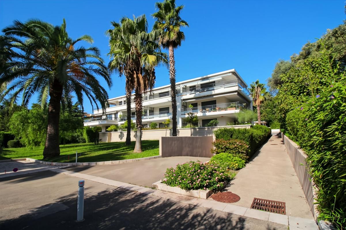 Appartement 4 pièces 81 m² Antibes-Juan les Pins