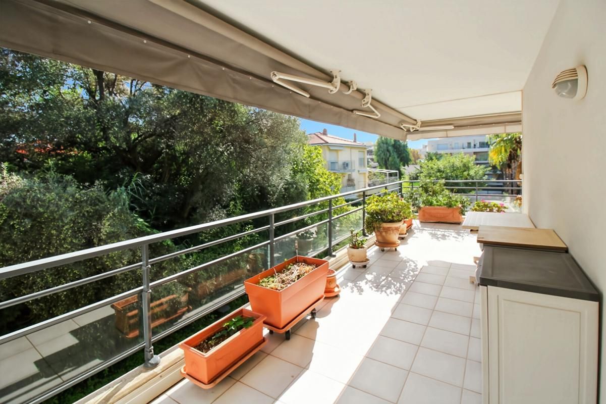 ANTIBES Appartement 4 pièces 81 m² Antibes-Juan les Pins 4