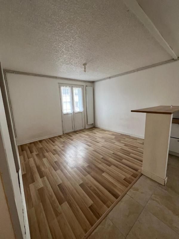 BOURG-LES-VALENCE Appartement Bourg Les Valence 3 pièce(s) 57 m2 2