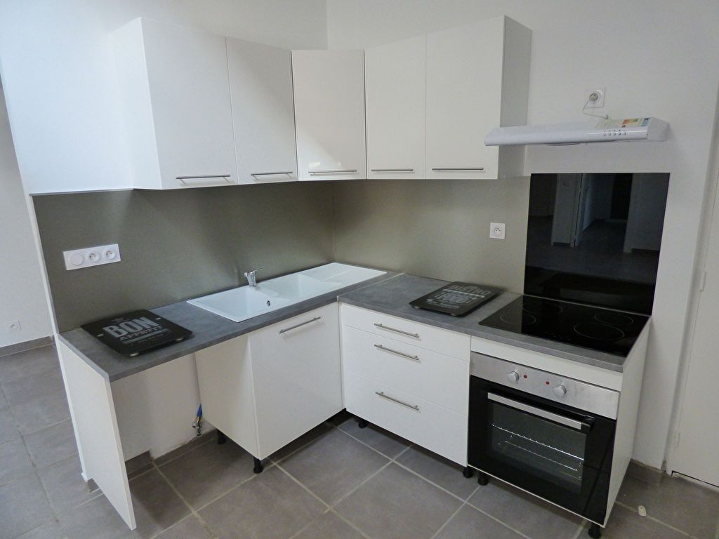 BEZIERS Appartement récent 3 piece(s) - 61 m2 avec parking couvert 4