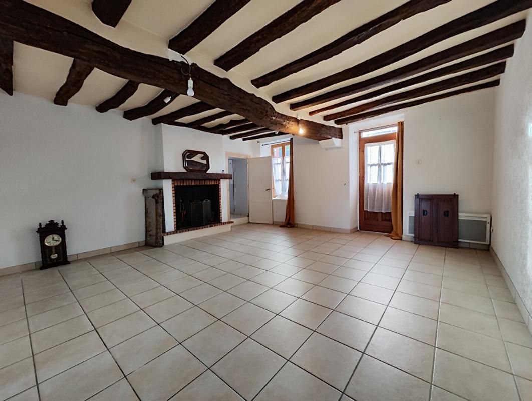 SAINT-QUENTIN-EN-MAUGES Maison Saint Quentin En Mauges 100 m² - 3 chambres- jardin 4