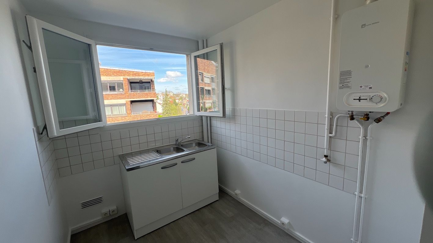 SAINT-MAUR-DES-FOSSES Bel appartement 3 pièces rénové, très lumineux 4