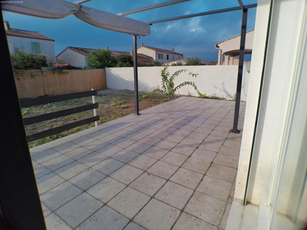 NARBONNE Vente Proche Narbonne plain pied 3 chambres avec jardin et garage 4