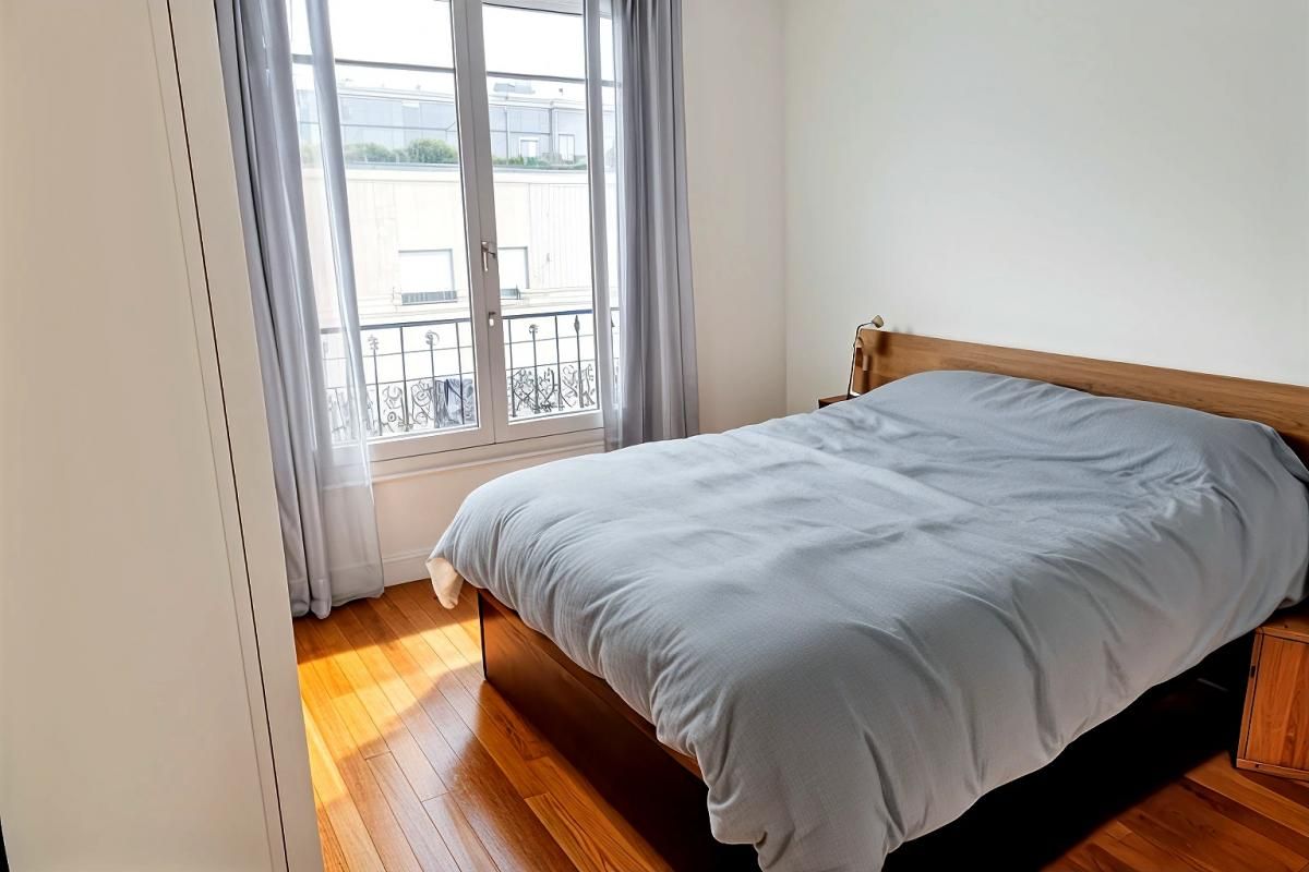 NEUILLY-SUR-SEINE Rare à Neuilly-sur-Seine : 2 pièces au charme haussmannien, 44 m², calme et vue dégagée ! 3