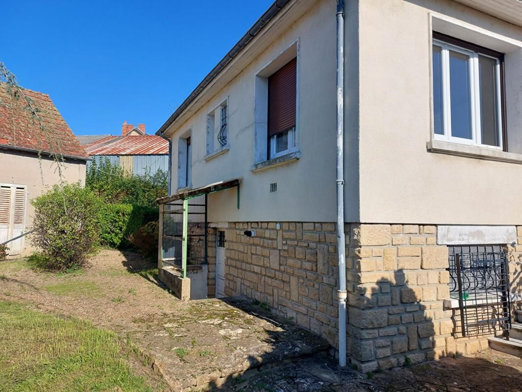 BOURBON-LANCY Maison Bourbon Lancy 4 pièce(s) 81 m2 3