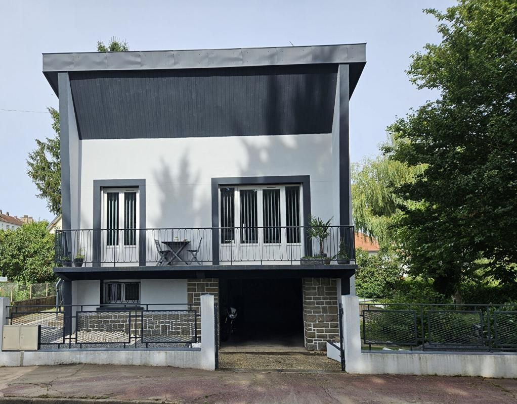 Maison Vichy 3 pièce(s) 85 m2