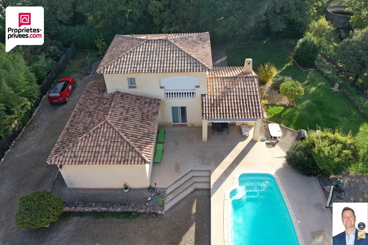 SAINT-CEZAIRE-SUR-SIAGNE Villa  5 pièces 4 chambres avec pîscine et garage sur terrain de 1500 m2 3