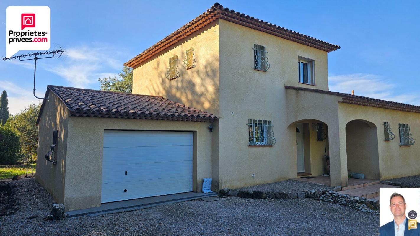 SAINT-CEZAIRE-SUR-SIAGNE Villa  5 pièces 4 chambres avec pîscine et garage sur terrain de 1500 m2 4