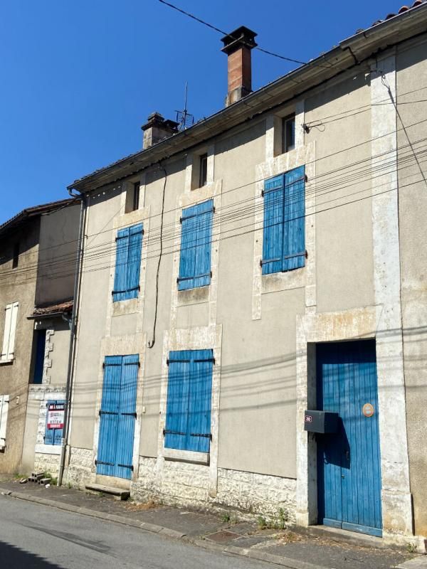 Maison 3 pièces 89 m2 à Cellefrouin (16260)