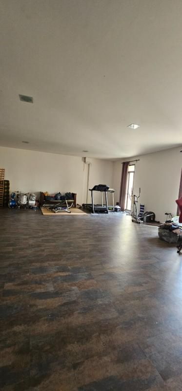 ADISSAN Maison, 5 chambres, Parcelle 700m², Piscine couverte, Garage 4