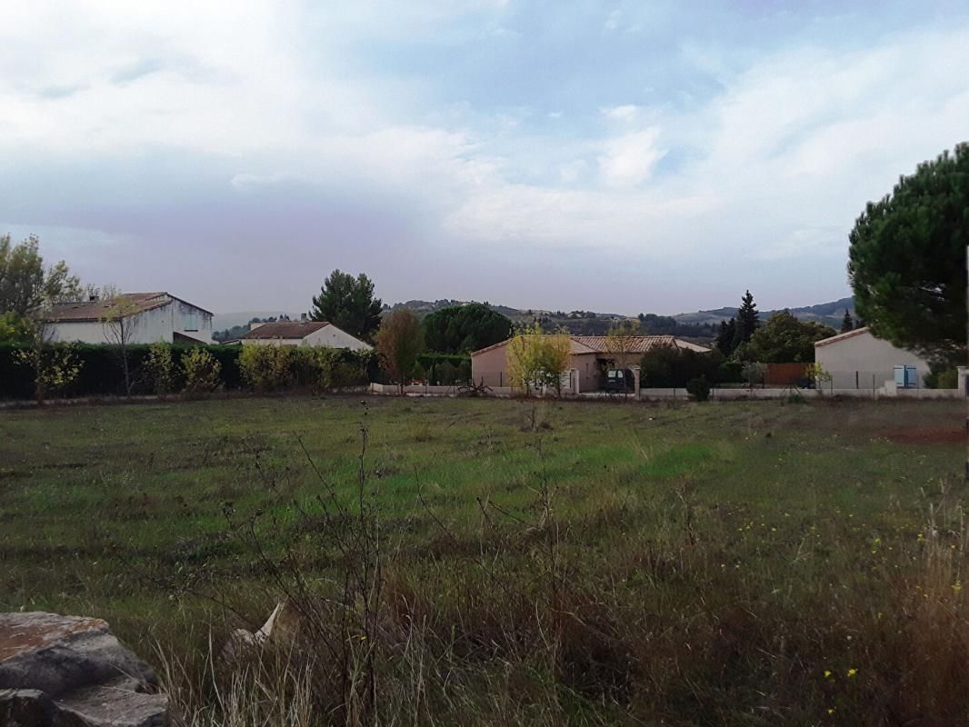 LIMOUX Terrain constructible plat 469m² hors lotissement 2